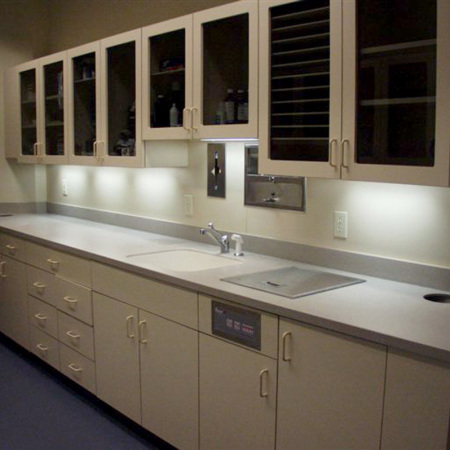 doctors-office-counter-and-cabinets